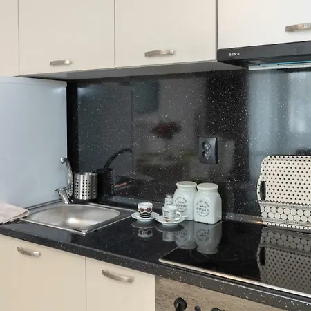 Апартамент 3 Апартамент *